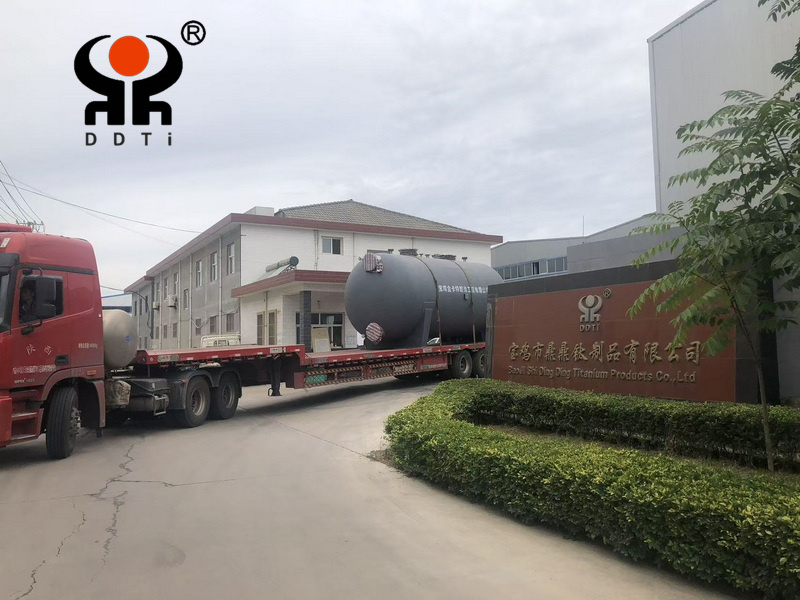 Titanium heat exchanger